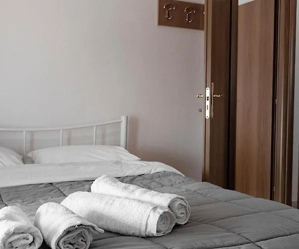 Egnatia Flat *