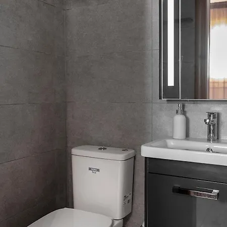 דירה Egnatia Flat *